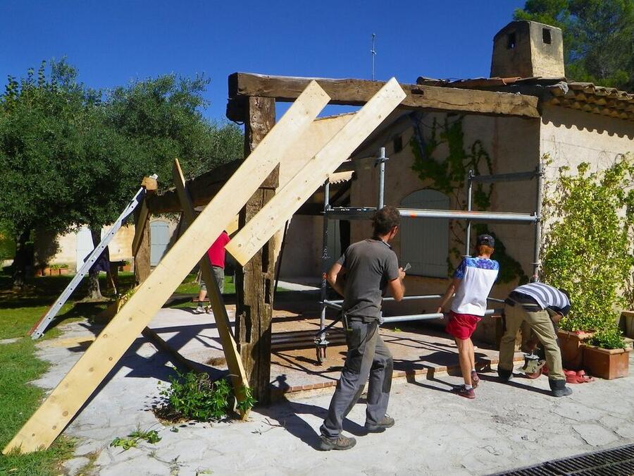 Bespoke Pergola Extension — Apex Azur project photograph 4