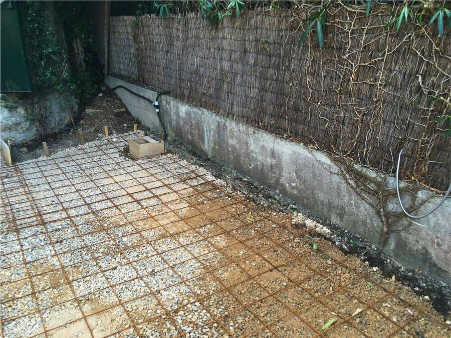 Red Stone Crazy Paving — Apex Azur project photograph 3